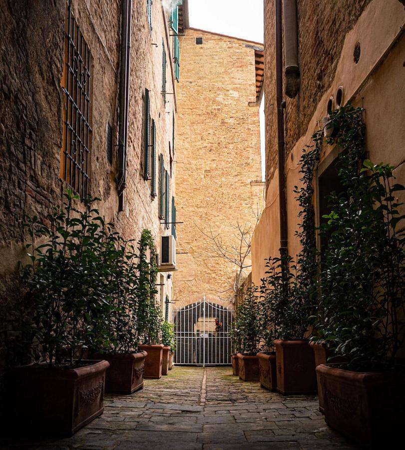 Domus Nannini Spa - L' Arco Di Matteotti Siena Exterior foto